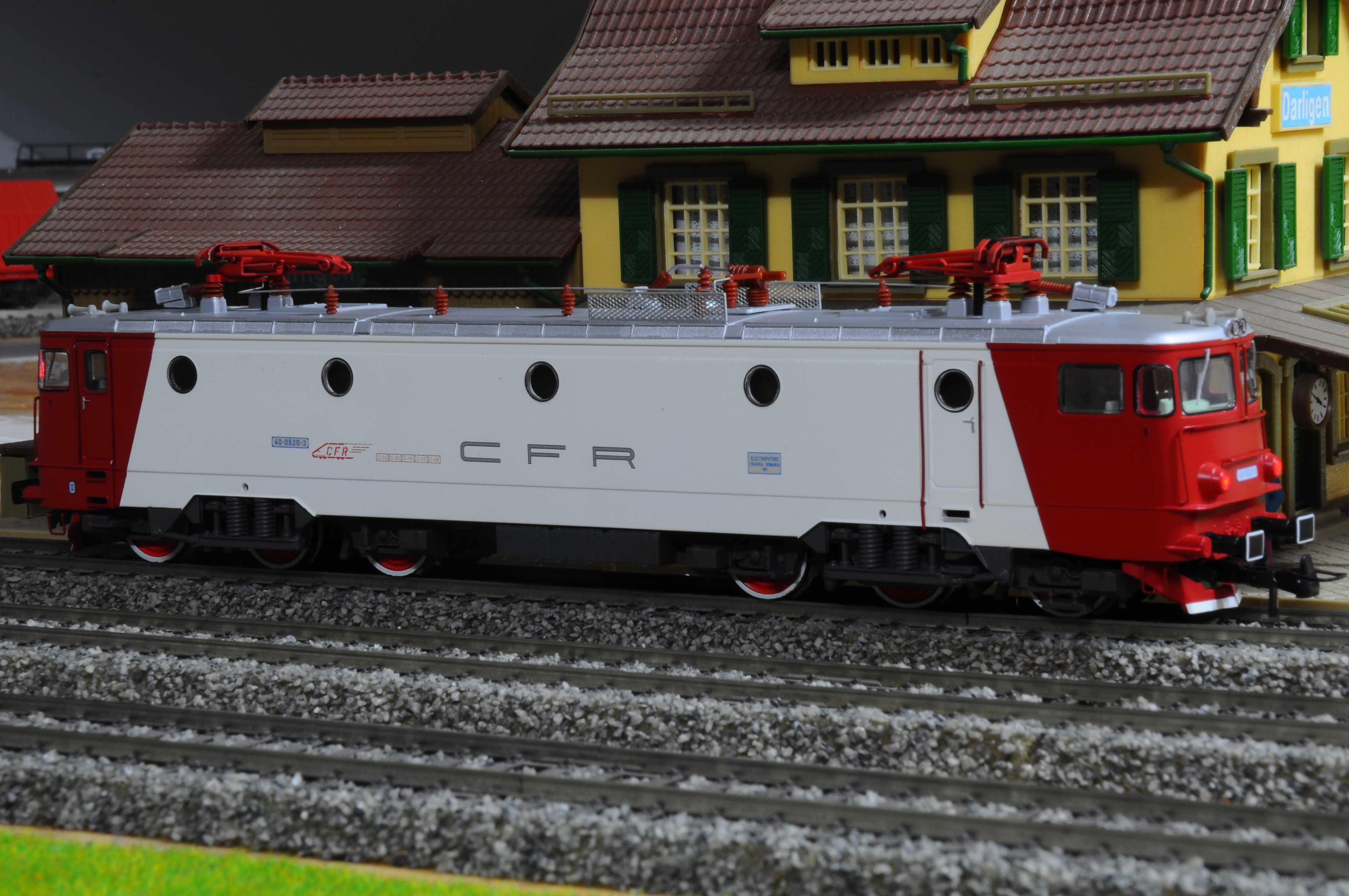 Model H0 3