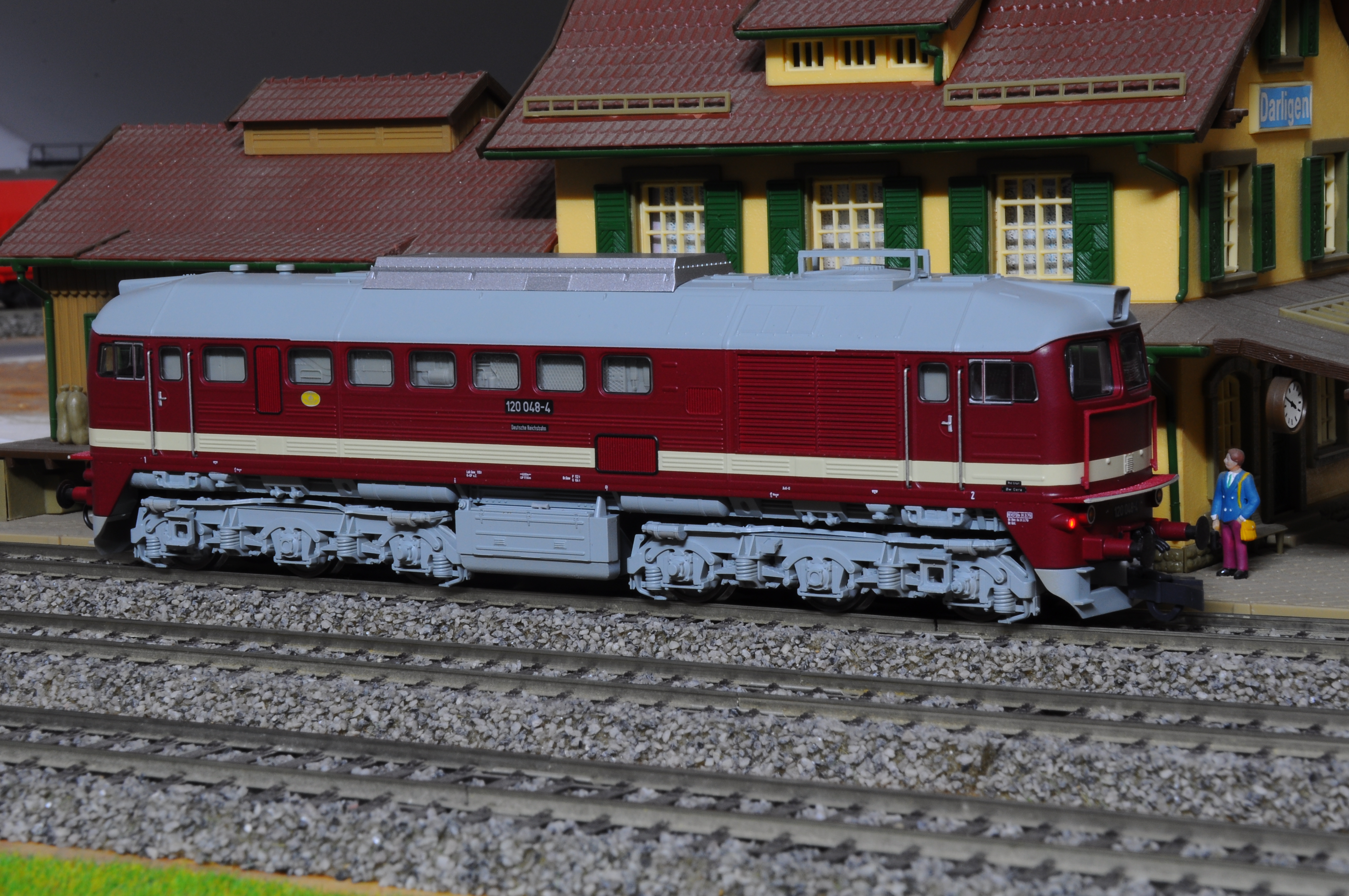 Model H0 7